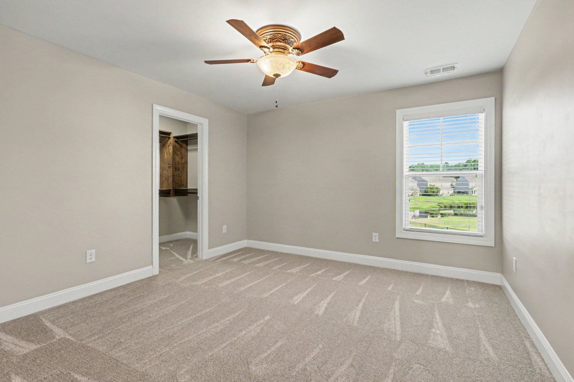 5712 Club Pines Ct. Photo 24