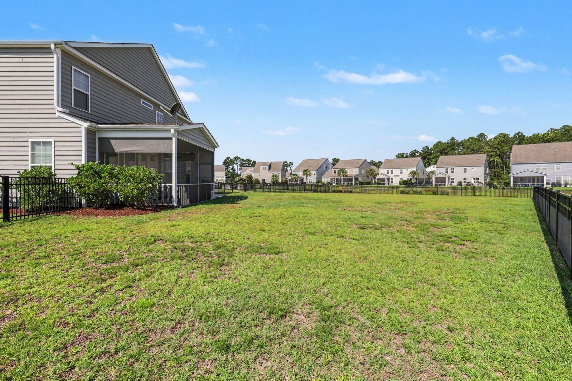 5712 Club Pines Ct. Photo 32