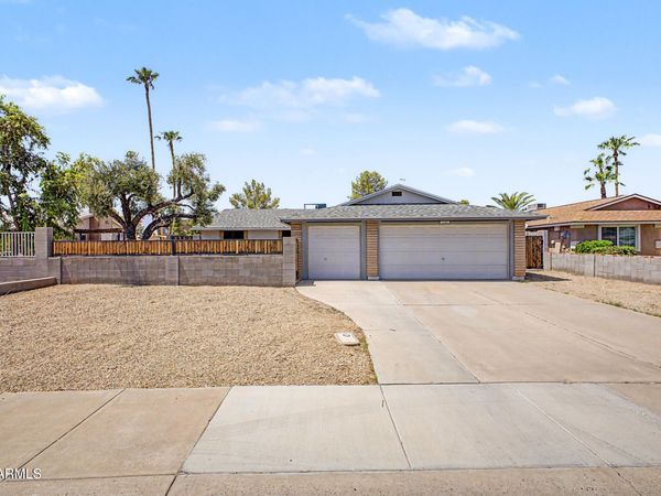 2206 N CHOLLA Street, Chandler, AZ 85224