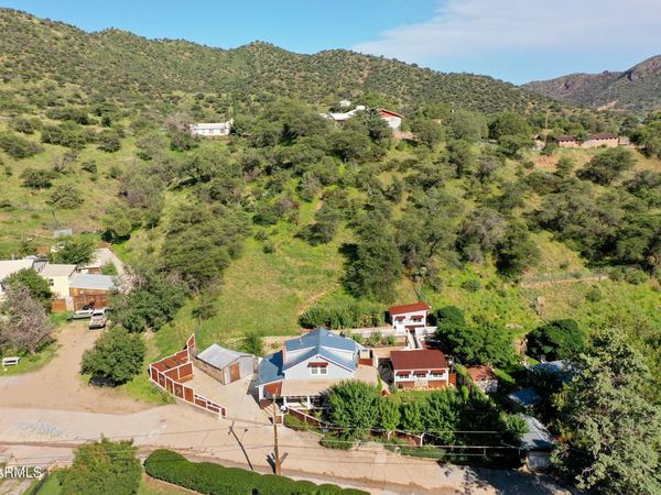 27 Wood Canyon, Bisbee, AZ 85603
