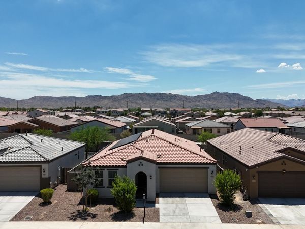 2413 W SUNLAND Avenue, Phoenix, AZ 85041