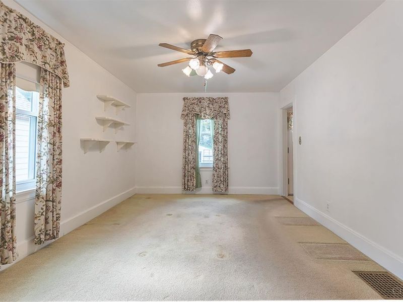 1935 Sterling Avenue, North College Hill, OH 45239 Photo 6