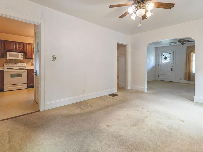 1935 Sterling Avenue, North College Hill, OH 45239 Photo 7