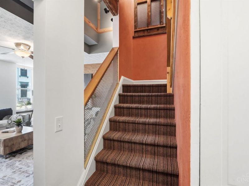 1810 Walker Street, Cincinnati, OH 45202 Photo 25
