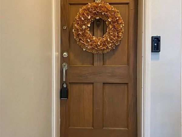 7532 York Drive , Unit 2E, Clayton, MO 63105