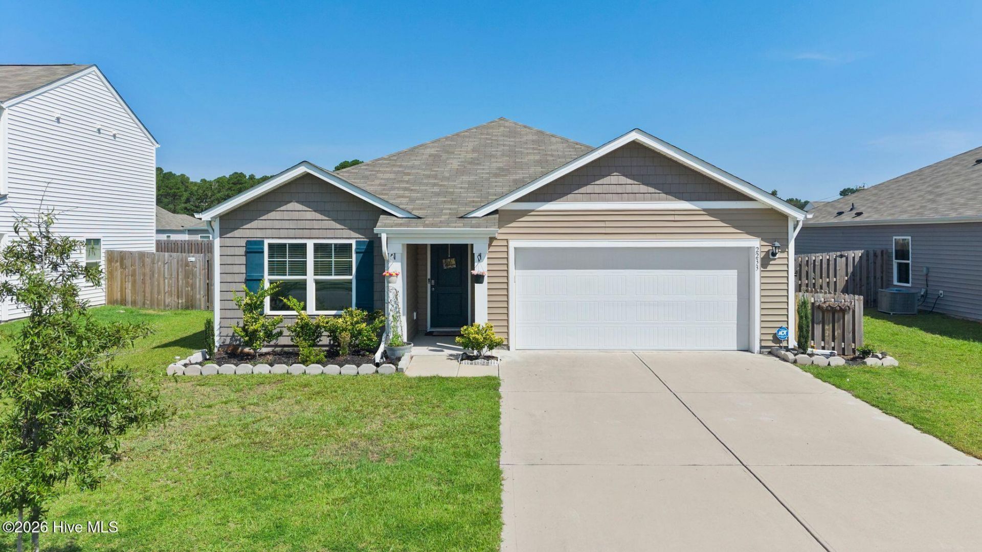 2233 Emerald Avenue, Castle Hayne, NC 28429 Main Photo