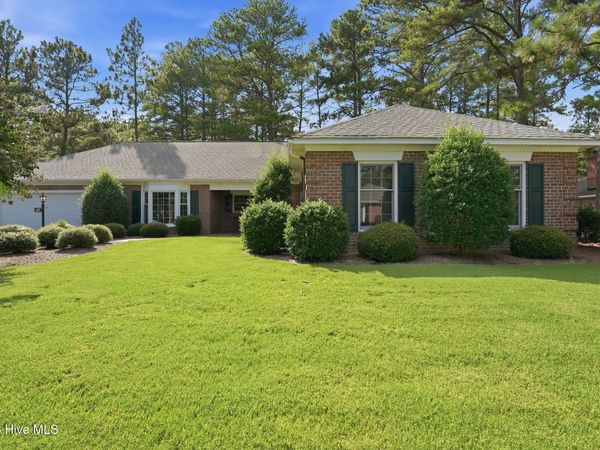 42 Alston Place , Southern Pines, NC 28387