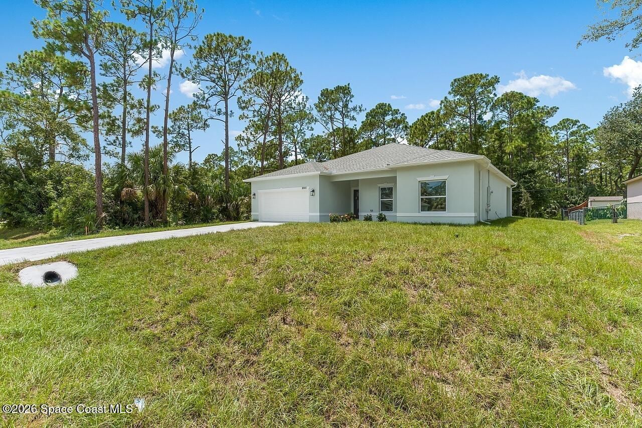 9365 107th Avenue , Vero Beach, FL 32967 Photo