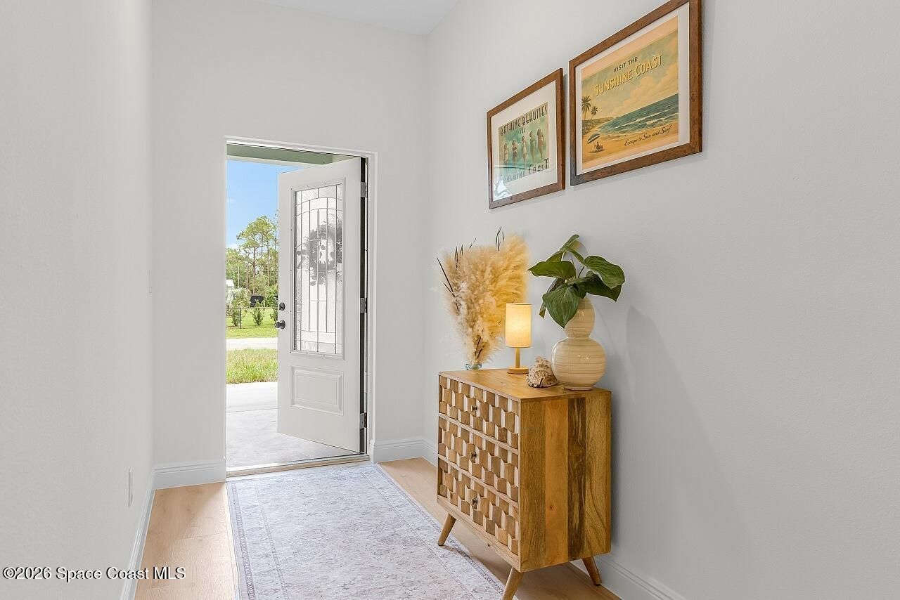 9365 107th Avenue , Vero Beach, FL 32967 Photo
