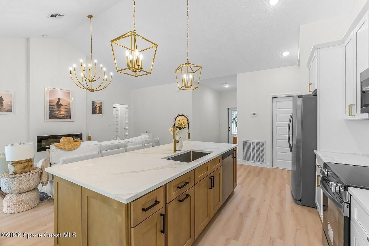 9365 107th Avenue , Vero Beach, FL 32967 Photo