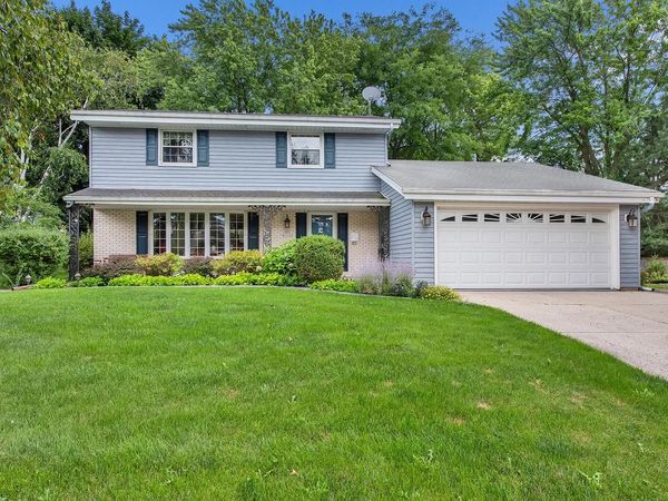 N89W17151 Highland COURT, Menomonee Falls, WI 53051