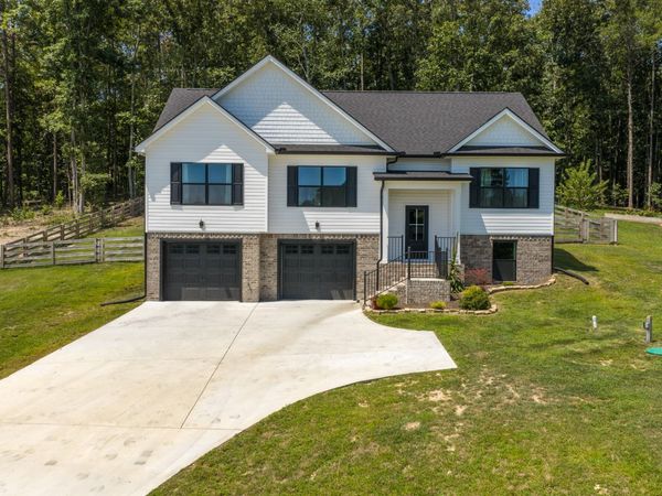 10909 Dolly Pond Road , Ooltewah, TN 37363