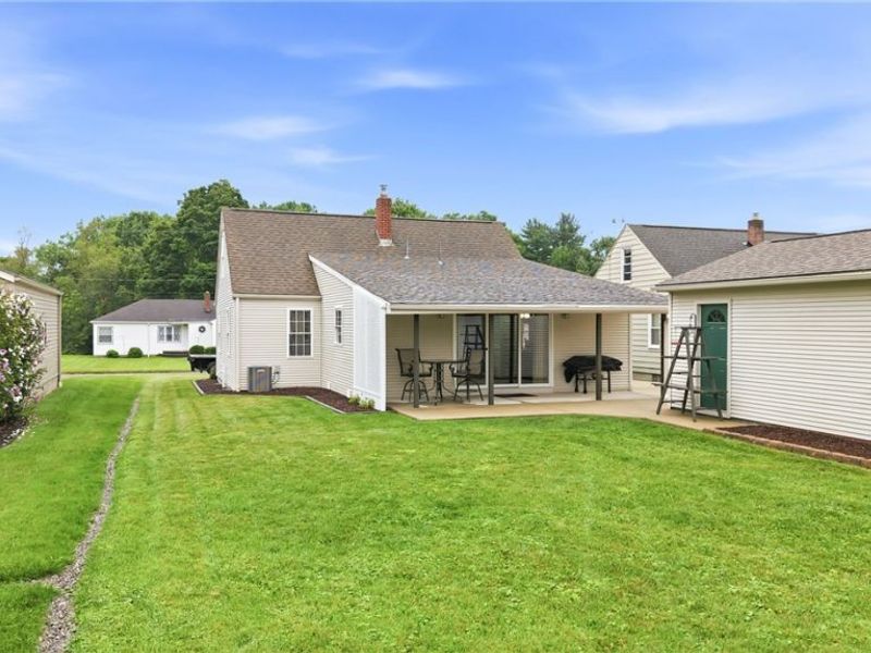 139 Fox Street, Hubbard, OH 44425 Photo 5