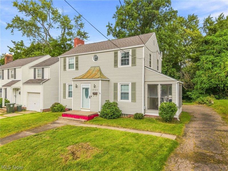 1721 32nd Street NW, Canton, OH 44709 Photo 3