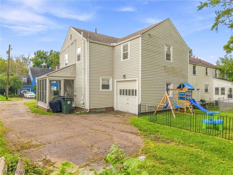 1721 32nd Street NW, Canton, OH 44709 Photo 5