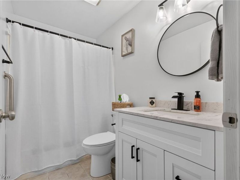 7380 Eisenhower Drive , Unit 3, Boardman, OH 44512 Photo 12