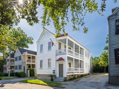 9 Marion Street, Charleston, SC 29403