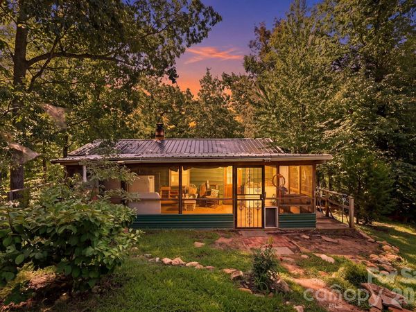 464 Mason Road , Ellenboro, NC 28040