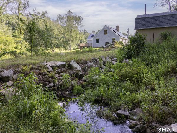 93 Sleepy Hollow, North Stonington, CT 06359