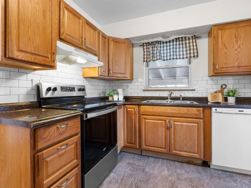 1921 Rockland Avenue, Cincinnati, OH 45230 Photo 16