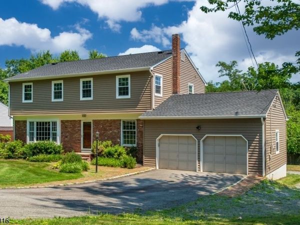 107 Spring Brook Rd, Morris, NJ 07960
