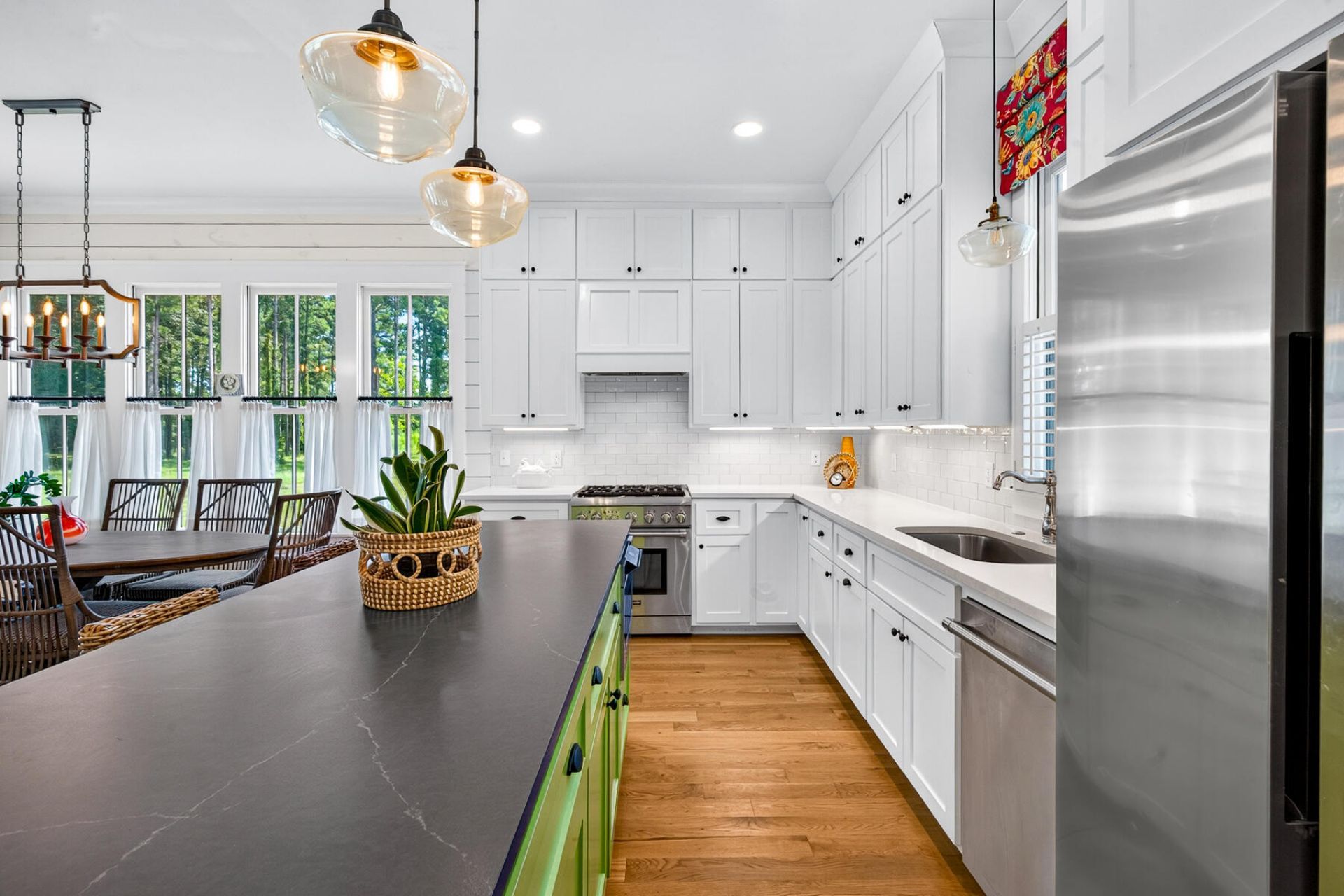 703 Bay Road Photo 21
