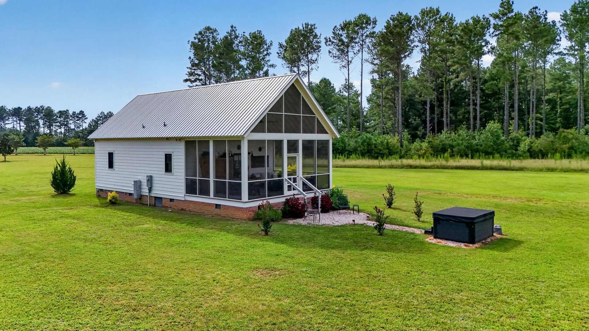 703 Bay Road Photo 93