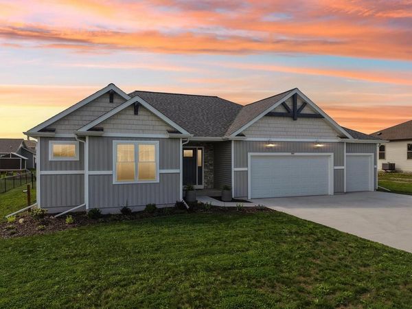 355 Ridgeview Drive, Lake Mills, WI 53551