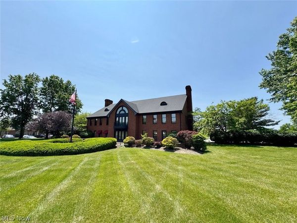 4051 Whipple Avenue NW, Unit 130, Canton, OH 44718