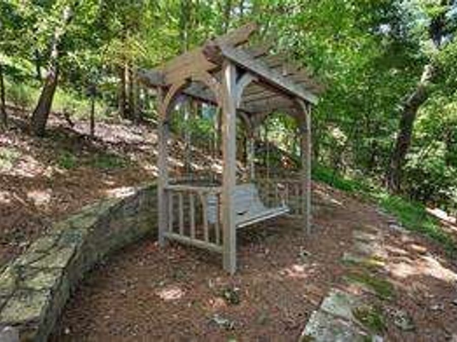 Property Image 82