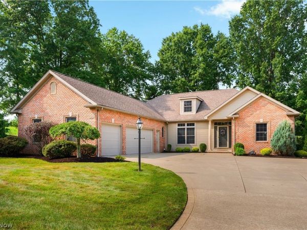 8025 Killeen Street NW, Massillon, OH 44646