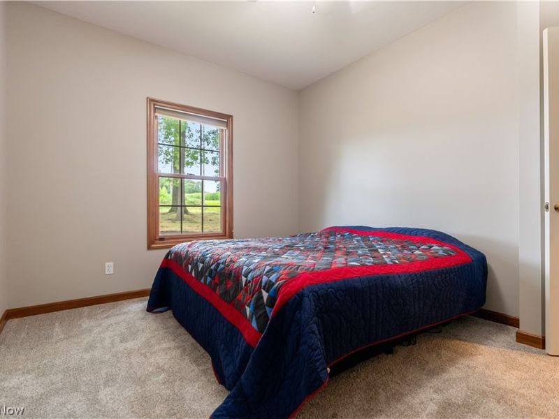 8025 Killeen Street NW, Massillon, OH 44646 Photo 23
