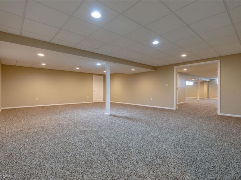 8025 Killeen Street NW, Massillon, OH 44646 Photo 28