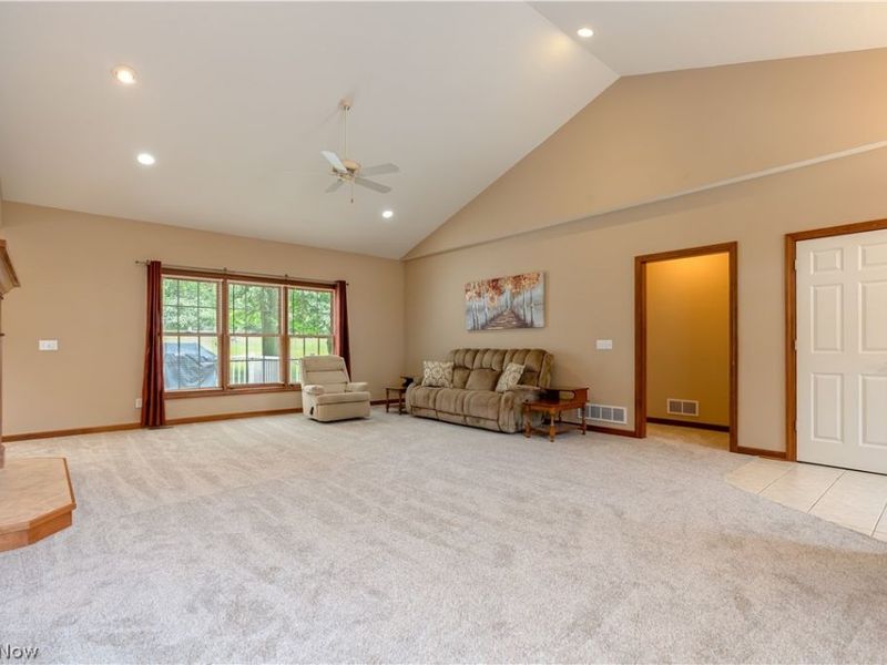 8025 Killeen Street NW, Massillon, OH 44646 Photo 7