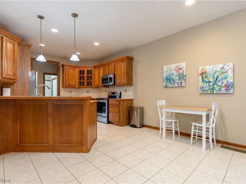 8025 Killeen Street NW, Massillon, OH 44646 Photo 9
