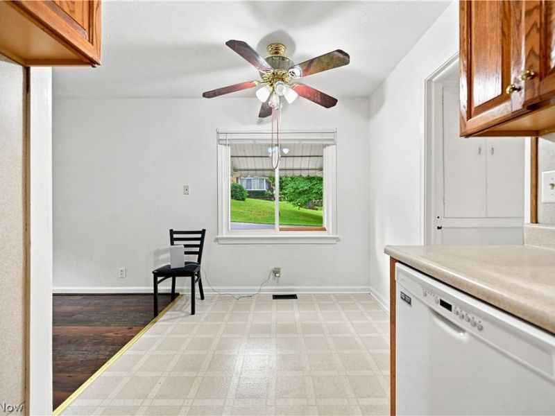 203 Edgewater Avenue NW, Massillon, OH 44646 Photo 6
