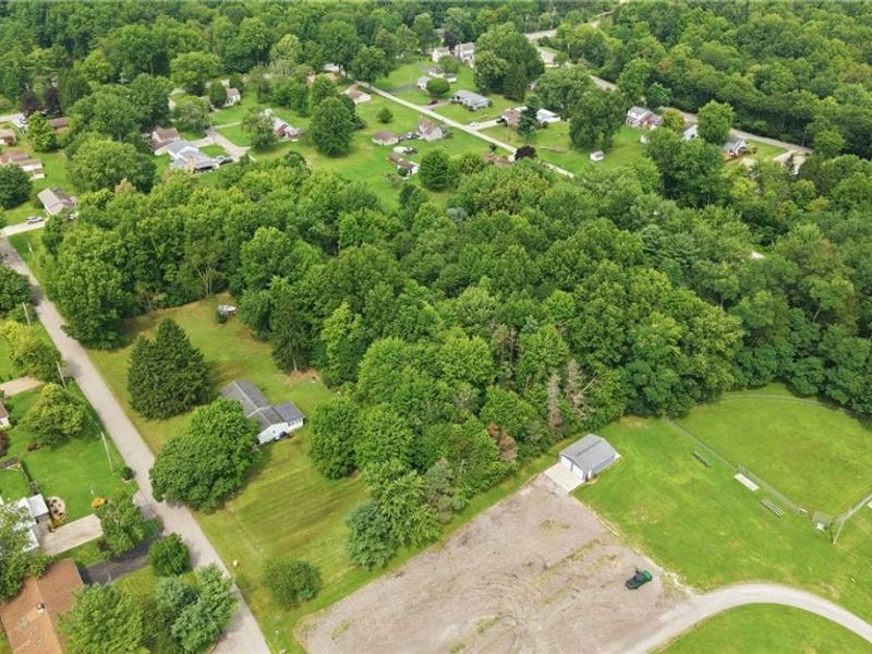 VL McKinley, Hubbard, OH 44425 Photo 18