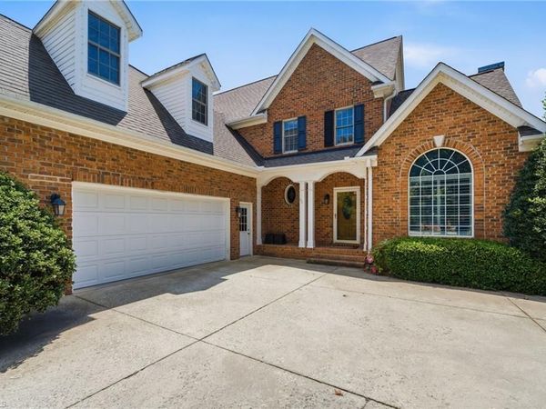 7493 Bethel View Court , Oak Ridge, NC 27310