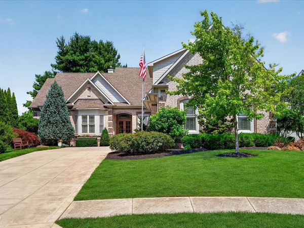 15752 Hawks Way , Carmel, IN 46033