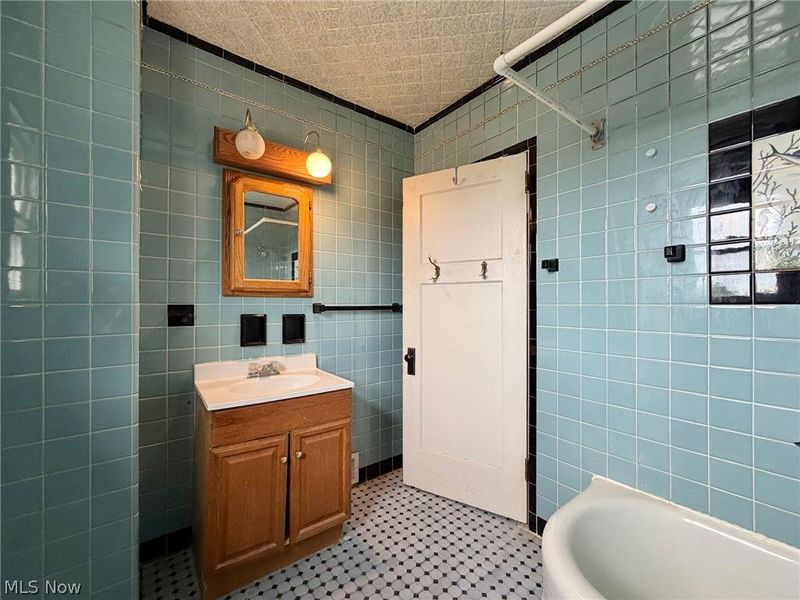 1652 Oregon Avenue , Steubenville, OH 43952 Photo 32