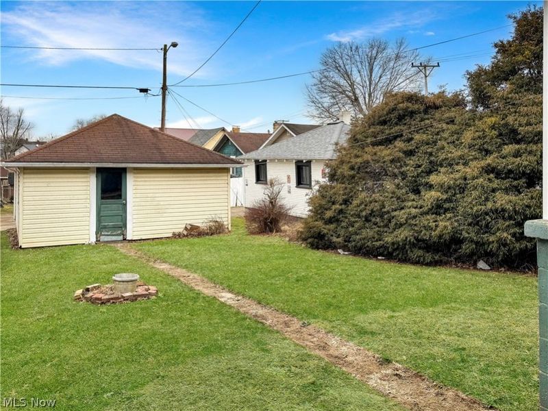 1652 Oregon Avenue , Steubenville, OH 43952 Photo 4