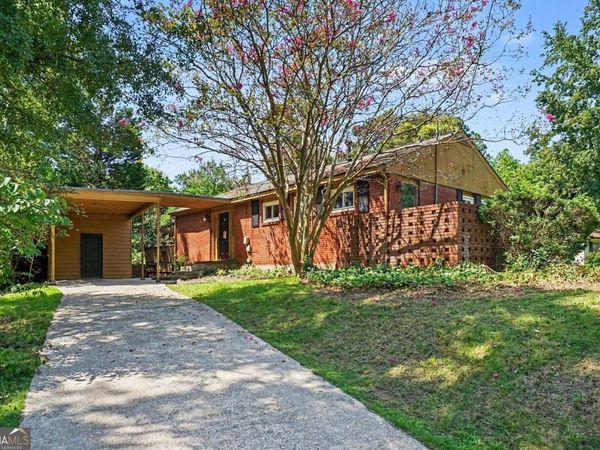 5089 Fairmont Road SE, Smyrna, GA 30082