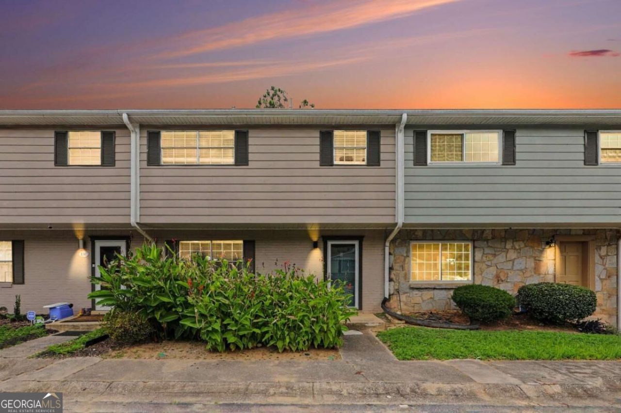 4701 Flat Shoals Road, Unit 15D, Union City, GA 30291 Main Photo