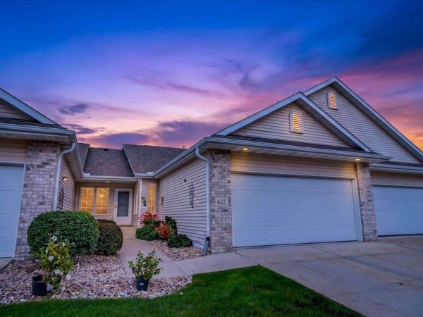 622 Springbrook Circle, Unit 43, DeForest, WI 53532
