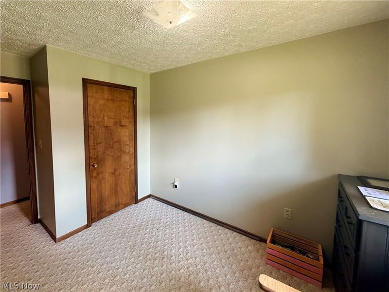447 Rosch Court SW, New Philadelphia, OH 44663 Photo 20