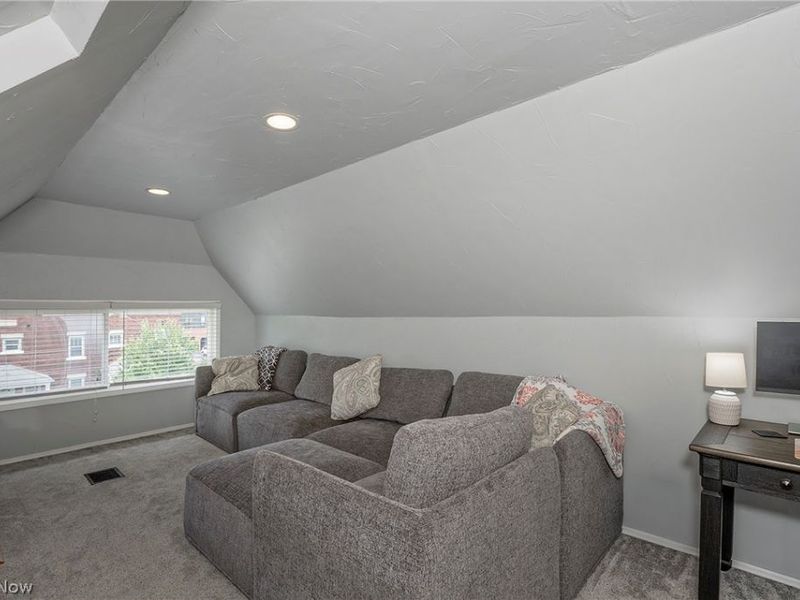 1374 Cranford Avenue, Lakewood, OH 44107 Photo 29