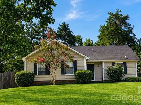 11601 Sunswept Lane, Charlotte, NC 28226