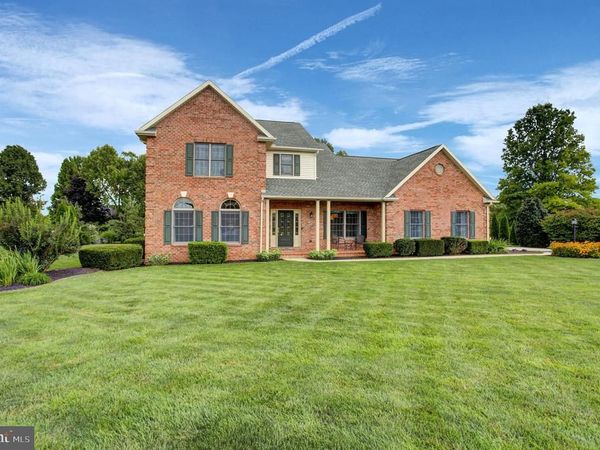 3236 SAINT ANDREWS DRIVE , CHAMBERSBURG, PA 17202