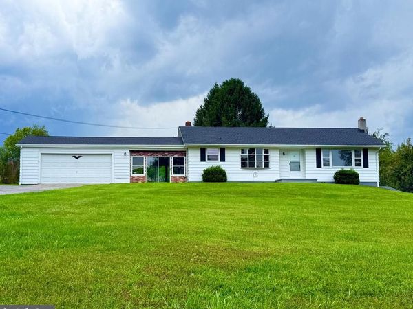 6463 KABLETOWN ROAD , CHARLES TOWN, WV 25414