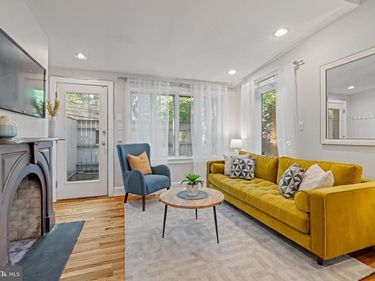 2308 SPRUCE STREET, Unit 2310B, PHILADELPHIA, PA 19103